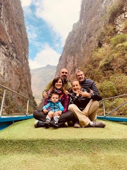 Ha Giang Riverside Hostel & Tour Екстер'єр фото